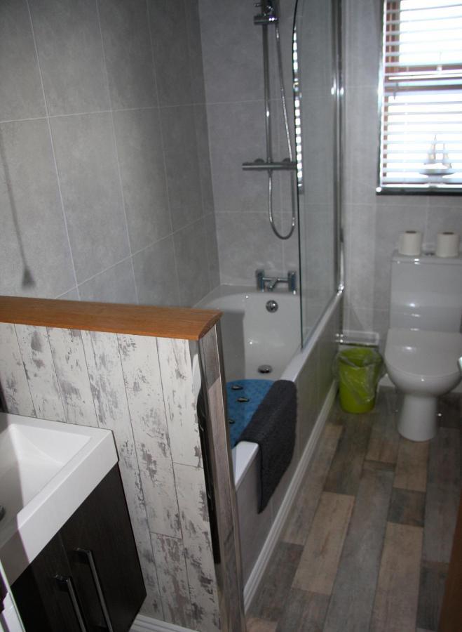 UlsterApartments Portrush Buitenkant foto