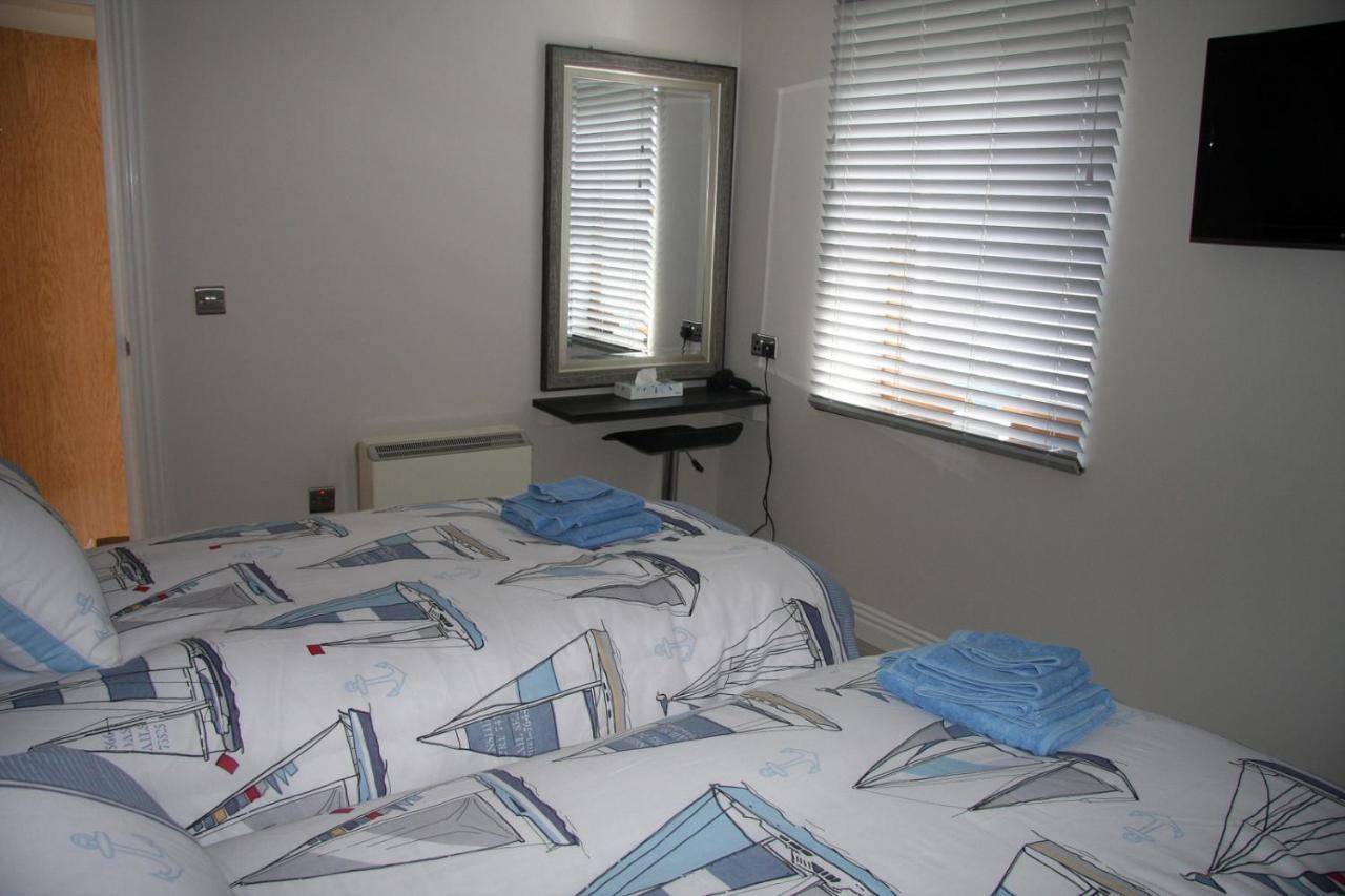 UlsterApartments Portrush Buitenkant foto